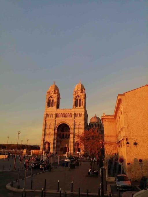 T2 De Charme Au Coeur Du Panier Lejlighed Marseille Eksteriør billede